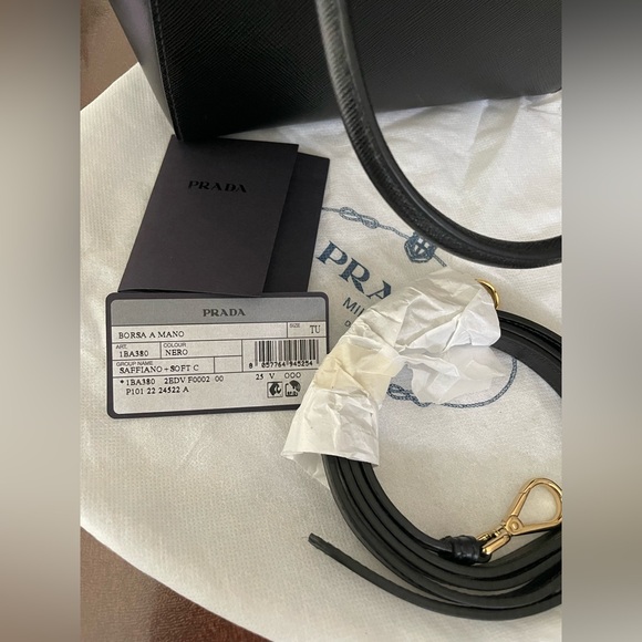 Authentic PRADA Borsa Saffiano 1BA380 - Picture 15 of 16